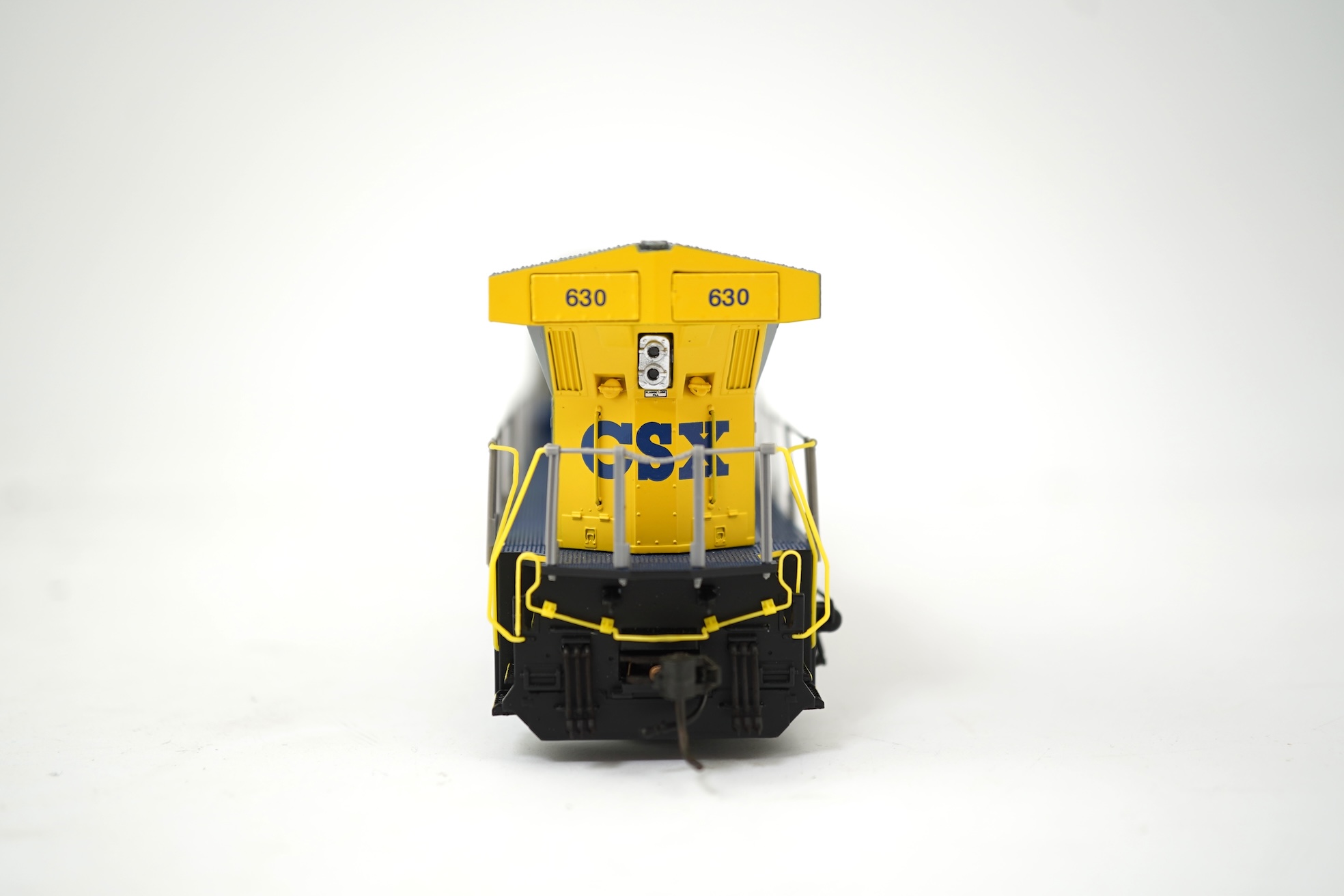 A boxed HO gauge Broadway Limited Paragon 2 Series (2294) model of CSX GE AC6000, 630, Co-Co diesel locomotive, powered for two rail operation.
